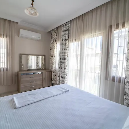 Magnificent Close To The Beach With Backyard And Private Pool In Fethiye, Mugla Апартаменты Фетхие