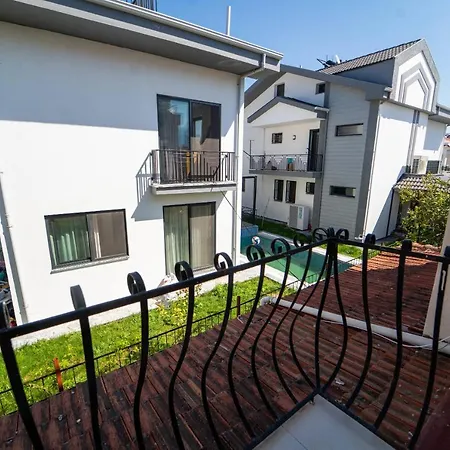 Апартаменты Magnificent Close To The Beach With Backyard And Private Pool In Fethiye, Mugla